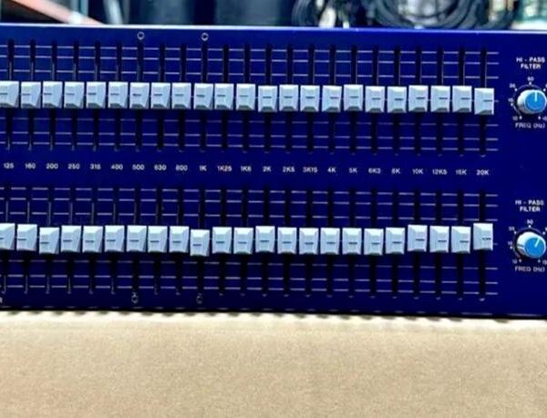 XTA GQ600 2-Channel Graphic Equalizer – Used